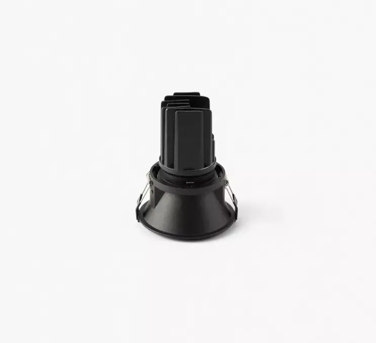 Spot encastrable, Tulipa, 55°, noir, IP44, LED, dim, DALI, 2700K, 313 lm, Ø8,2cm, H10,6cm - Faro