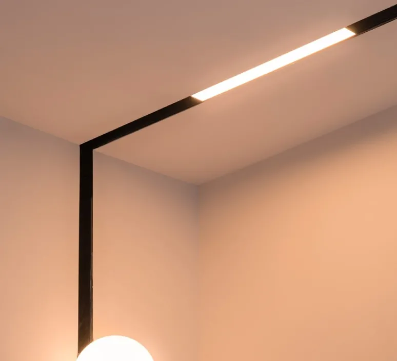 Plafonnier & Spot*Faro Architectural Spot pour rail, Neso Line 32, , LED, dim, 2700K, 892 lm, L32cm, H5,6cm - Faro noir