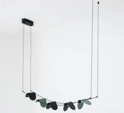 Suspension*OliveLab Suspension, Ali di Luce, 5, , LED, 2700K, 400 lm, L94cm, H160cm - noir et vert