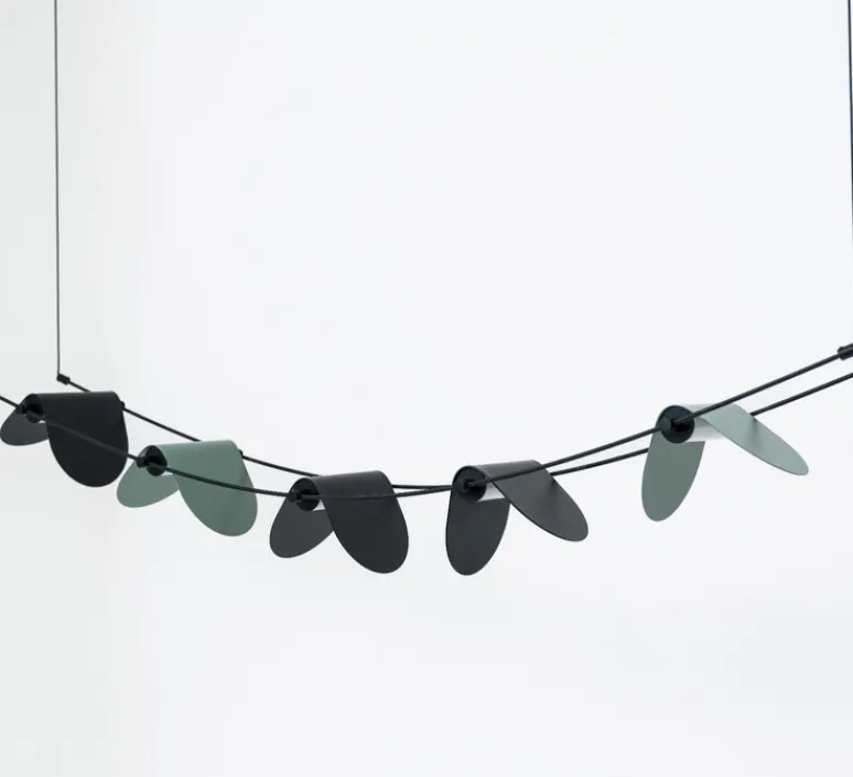 Suspension*OliveLab Suspension, Ali di Luce, 5, , LED, 2700K, 400 lm, L94cm, H160cm - noir et vert