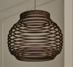 Suspension, Anelli, chêne teinté huilé, LED, 3000K, 1070 lm, Ø44cm, H35cm - Bolia