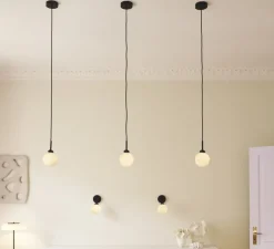 Suspension*Nuura Suspension, Apiales 1, , Ø12cm, H23,7cm - laiton, verre opalin