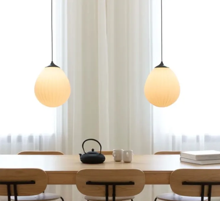 Suspension, around the world, noir, Ø27,2cm, H29,8cm - Umage