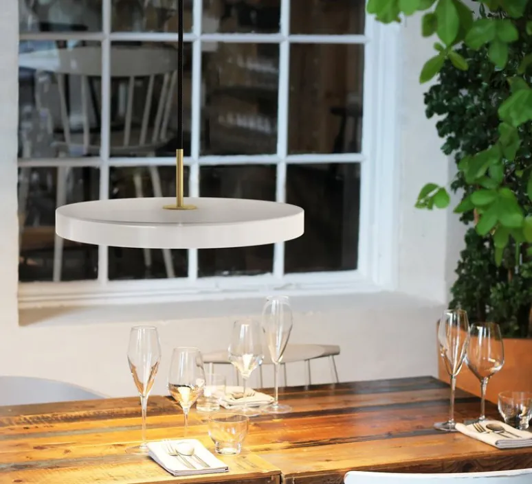 Suspension*Umage Suspension, Asteria Medium, blanc , LED, 3000k, 1300lm, Ø43cm, H14,3cm - perle