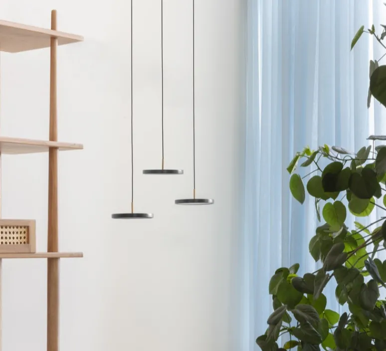 Suspension*Umage Suspension, Asteria Micro et Cluster 3, , LED, dim, 3000K, 370 lm, Ø25cm, H8,5cm - gris anthracite