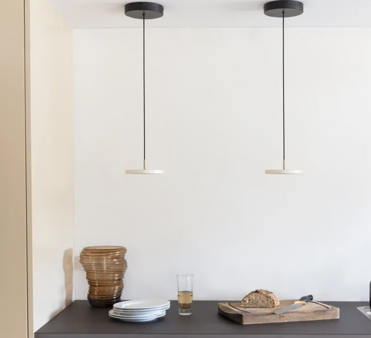 Suspension, Asteria Micro, perle blanc, LED, 3000K, 450 lm, Ø15cm, H5,7cm - Umage