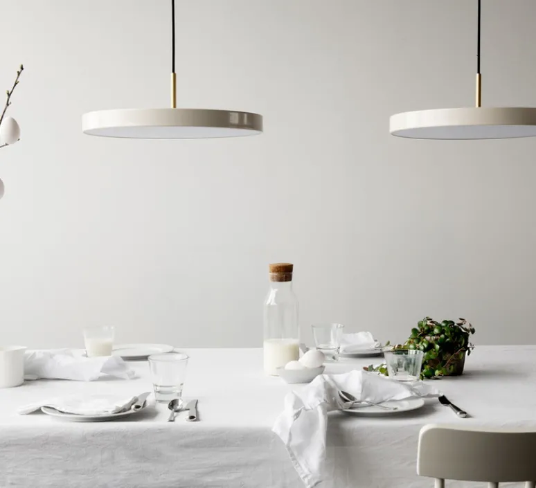 Suspension*Umage Suspension, Asteria Mini, , LED, 3000K, 900lm, Ø31cm, H14cm - perle blanc