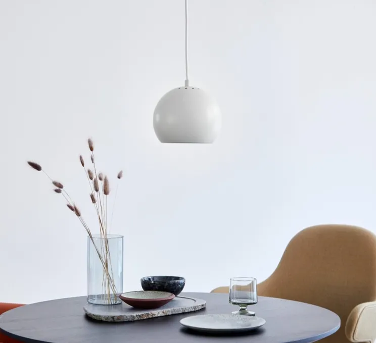 Suspension, Ball, blanc mat, Ø18cm, H15cm - Frandsen