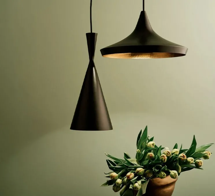 Suspension, Beat Wide, noir, intérieur or, LED, 3000K, 800lm, Ø36cm, H16cm - Tom Dixon