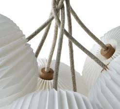 Suspension*Le Klint Suspension, Bouquet 1 Medium, papier , Ø20cm, H21cm - blanc