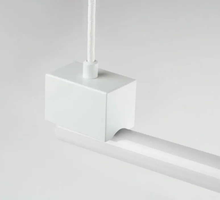 Suspension*Zangra Suspension, bruno, , avec ampoule tubulaire opaline, L100cm, H14cm - blanc