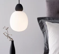 Suspension*Belid Suspension, Buddy, , Ø18,4cm, H28cm - noir mat et verre opalin