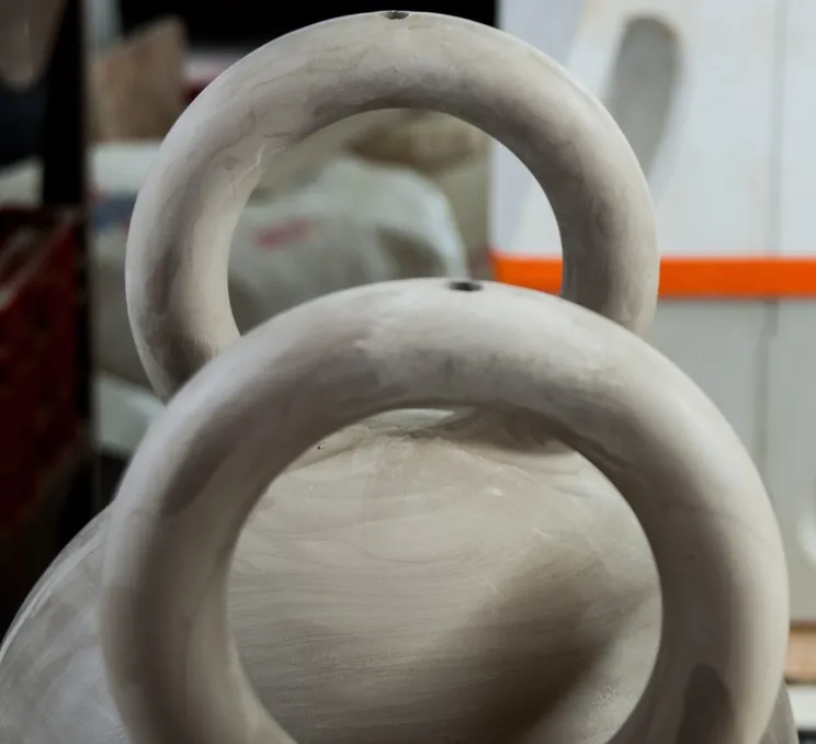 Suspension, Caló 30, bleu marine mat, câble blanc, IP44, LED, dim, 2700K, 800 lm, Ø18cm, H28,2cm - Pott