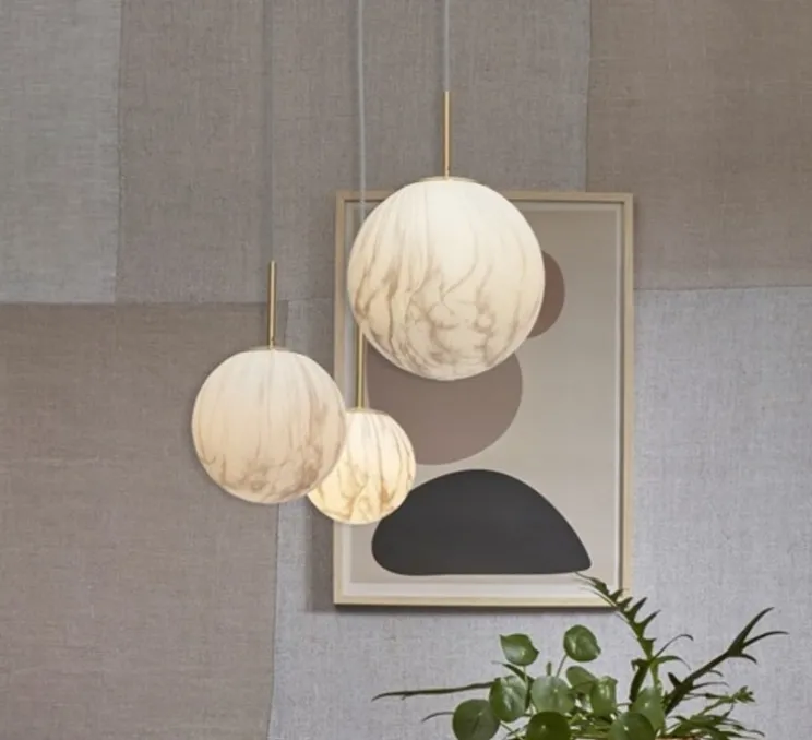 Suspension, Carrara Dia, Finition Marbre blanc, laiton, Ø28cm, H42cm - It's about Romi