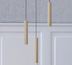Suspension, Chimes, bois, chêne clair, LED, 3000K, 220lm, Ø3,4cm, H22cm - Umage