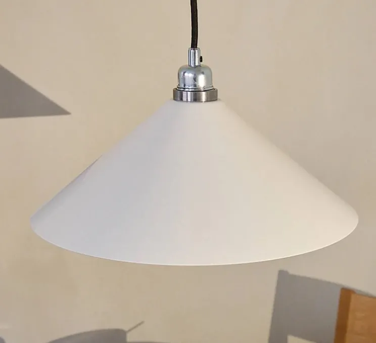 Suspension, cone shade medium, blanc, Ø36cm, H12,2cm - Frama