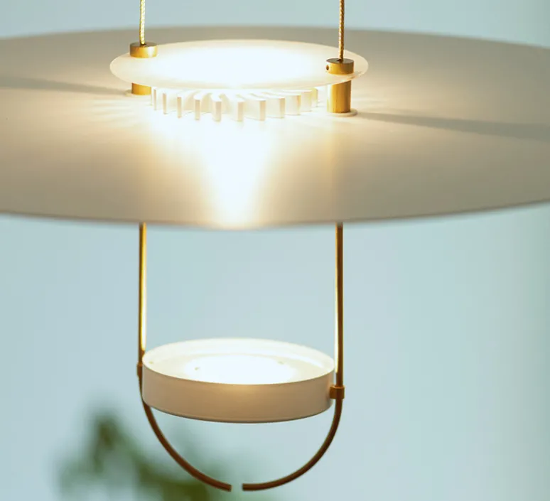 Suspension*OliveLab Suspension, D03, , LED, 2700K, 3000 lm, Ø70cm, H83cm - blanc et laiton