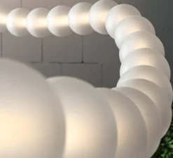 Suspension*Loftlight Suspension, Daisy 750, 56 boules, , IP67, LED, dim, 3000K, 1109 lm, Ø7cm, L500cm - blanc