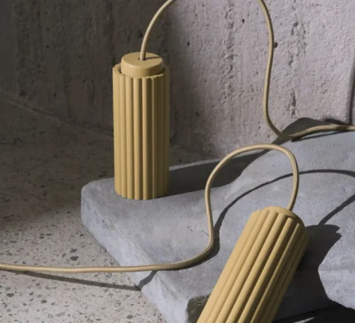 Suspension|Enfants*Pholc Suspension, Donna 7, , Ø7cm, H17cm - jaune