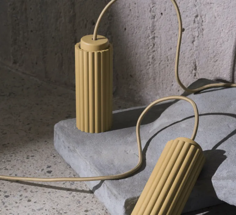 Suspension|Enfants*Pholc Suspension, Donna 7, , Ø7cm, H17cm - jaune