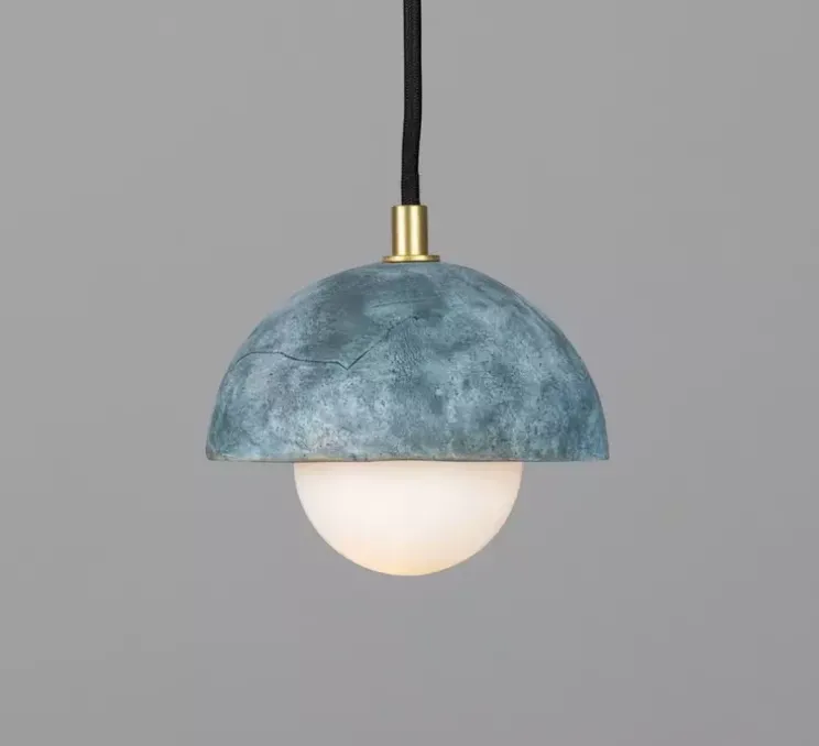 Suspension, Ferox, bleu terre, laiton satiné, Ø14cm, H15cm - Mullan Lighting
