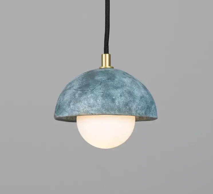 Suspension, Ferox, bleu terre, laiton satiné, Ø14cm, H15cm - Mullan Lighting
