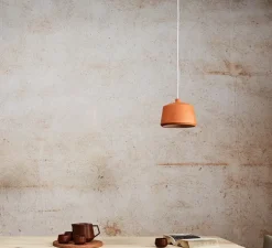 Suspension, Flame Bold XL, terra, câble blanc, IP44, LED, dim, 2700K, 800 lm, Ø42cm, H37cm - Pott