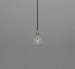 Suspension*Schwung Suspension, Glass Globe 150, brossé, verre transparent, Ø15cm, H15cm - laiton