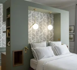 Suspension, IC Lights Suspension 1, opalin et laiton brossé, Ø20cm, H47cm - Flos