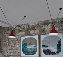 Suspension*DCW éditions Paris Suspension, Les Acrobates de Gras N°323 XL, , Ø32cm, H23cm - rouge/intérieur blanc