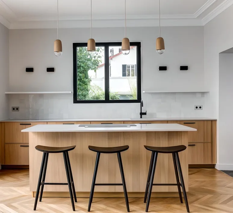 Suspension*Hartô Suspension, Luce Medium, , 2800K, 400lm, H18cm, Ø10cm - chêne massif