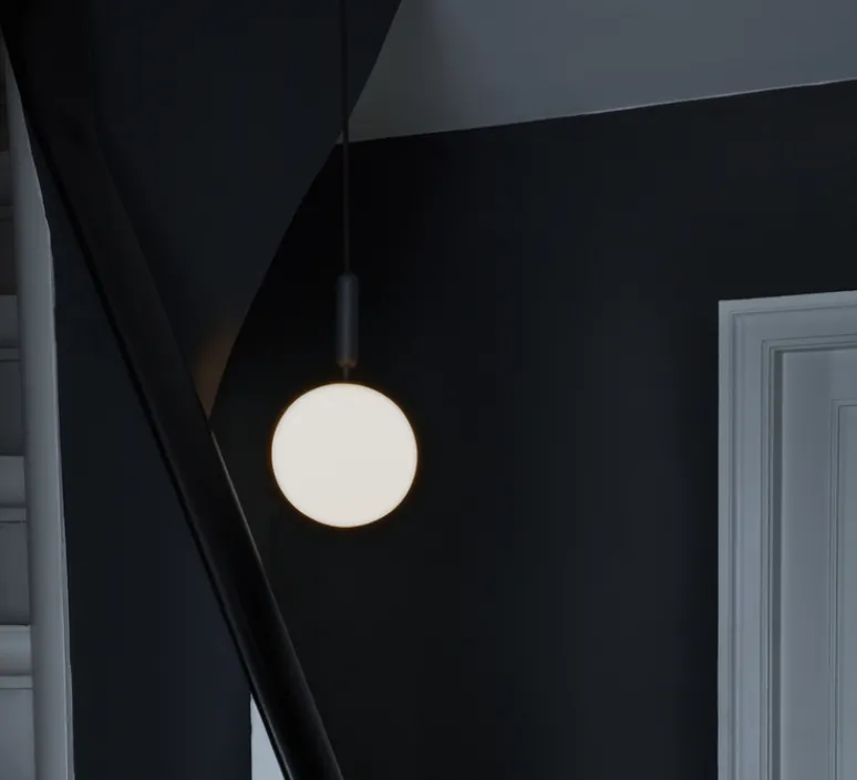 Suspension*Nuura Suspension, Miira 1 large, noir, globe opalin, Ø20cm, H35,3cm - noir, blanc opalin