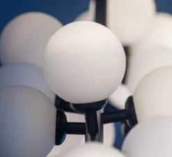 Suspension, MIMOSA, noir et blanc opalin, L126cm, H60cm - ATELIER ARETI