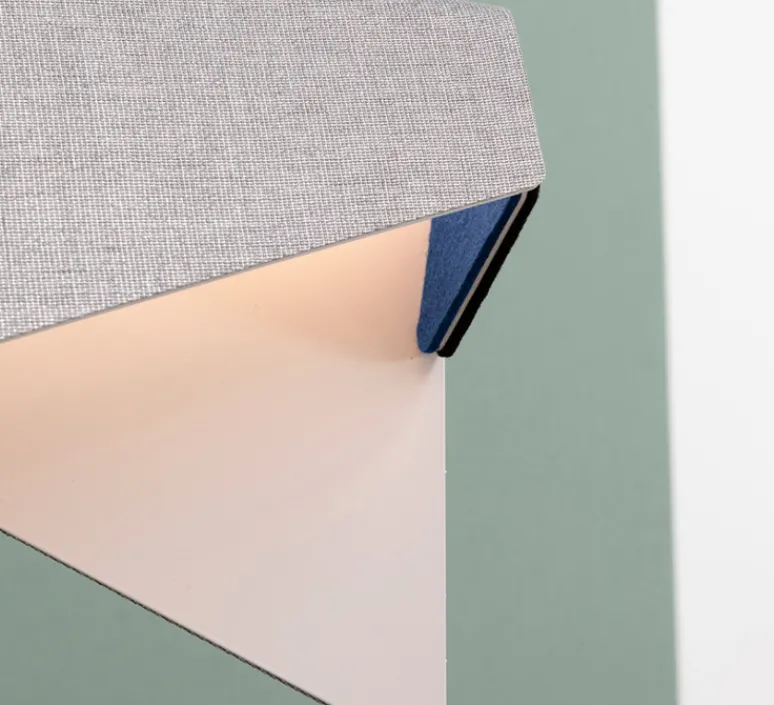 Suspension*DesignHeure Suspension, Mobula Grande, blanc, tissus argenté, feutrine noire/bleu roi, L21cm, H28cm - blanc argenté et bleu roi