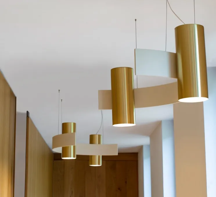 Suspension, Nastro 563.13, beige, laiton brossé, IP40, LED, dim, 2700K, 2600 lm, L66cm, H23cm - Tooy