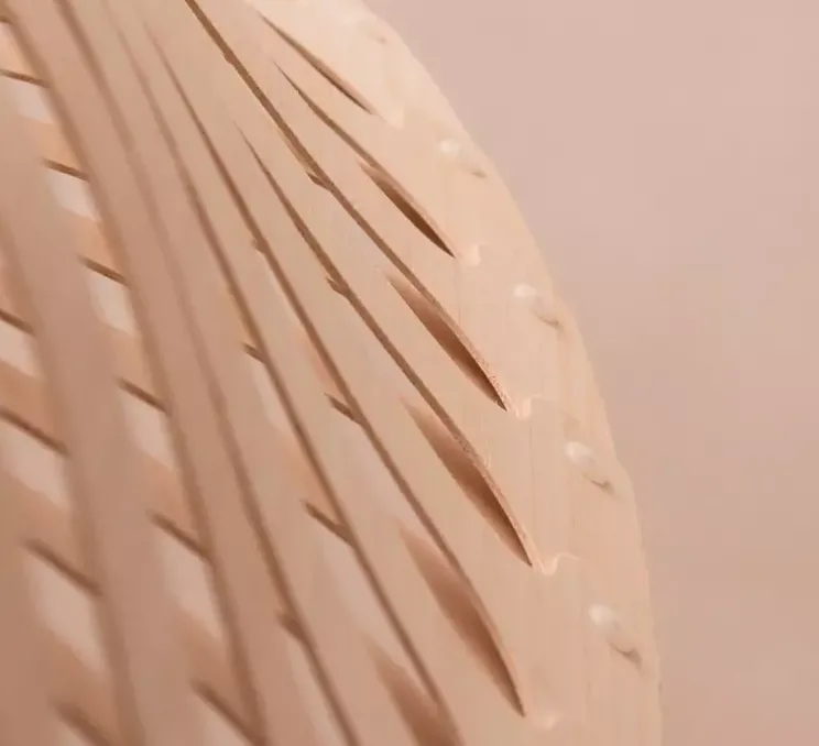 Suspension, Navicula Medium, naturel, LED, dim, 2700K, L195cm, H38cm - David Trubridge