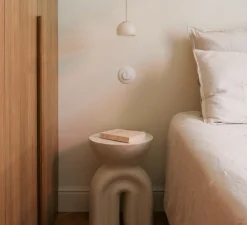 Suspension, Neil 11, albâtre, câble or et rosace or satiné, LED, 2700K, 654lm, Ø11cm, H7,2cm - Carpyen