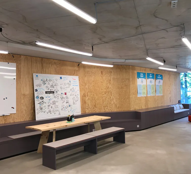 Suspension*O/M Light Suspension ou plafonnier, Tubo 70, , IP67, LED, 2700K, 990 lm, Ø7cm, L63cm - transparent