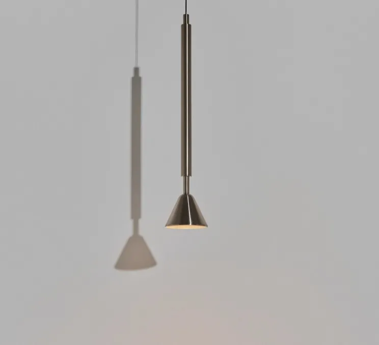 Suspension, Pyl, grande, acier, LED, dim, 2700K, 970 lm, Ø21,6cm, H110cm - Petite Friture