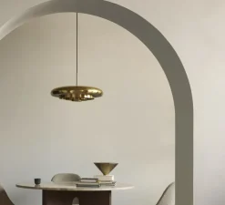 Suspension, Resonant, laiton, Ø53cm, H27cm - Audo Copenhagen