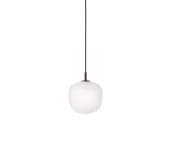 Suspension, Rime, rouge foncé, opalin, 2700 K, 200lm, Ø18cm, H22cm - Muuto