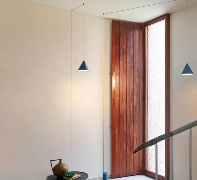 Suspension*Flos Suspension, String Light, , LED, dim, 2700K, 1033 lm, Ø19cm, H16cm - (cone, 12m, alimentation sol), bleu