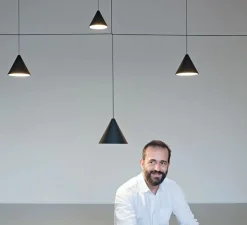 Suspension*Flos Suspension, String Light (cone, 12m, alimentation sol), , LED, 2700K, 1033lm, Ø19cm, H16cm - noir