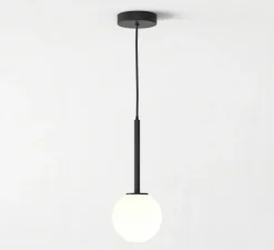 Suspension*Astro Suspension, Tacoma, , IP44, Ø13,5cm, H185cm - noir mat, abat-jour Tacoma Glass opalin