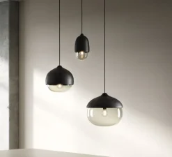 Suspension*Mater Suspension, Terho M, bois, tilleul, fumé, noir, Ø24cm, H21,5cm - bois, tilleul, opalin, noir