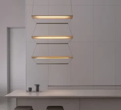 Suspension, Tier 150, vertical, or anodisé, vert émeraude, LED, dim, 2700K, L150cm, H120cm - A-N-D