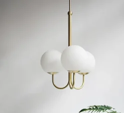 Suspension, Triple Angle, blanc et laiton, L38,8cm, H68,4cm - Anastassiades Studio