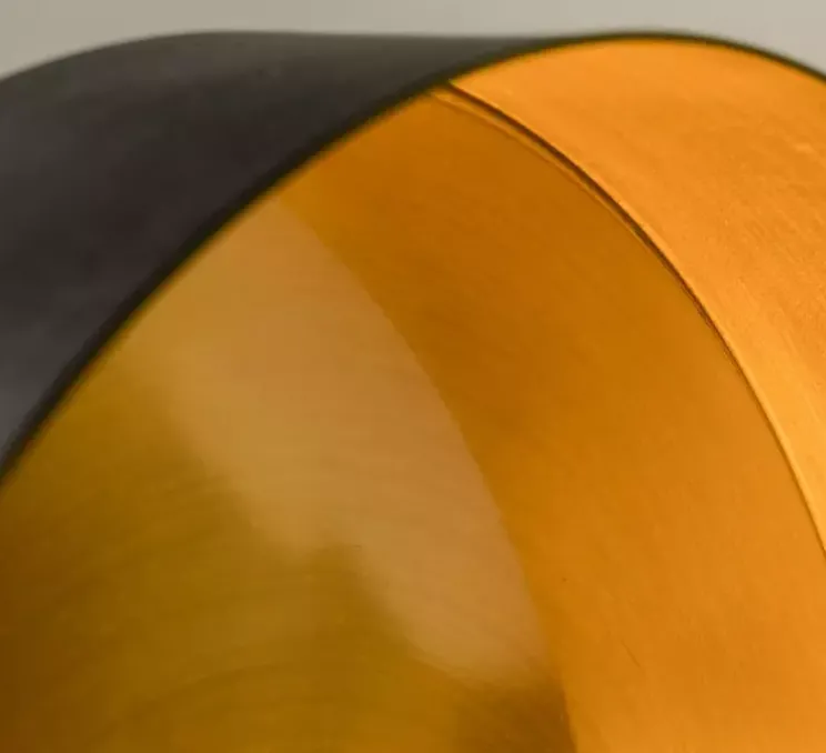 Suspension, Whizz, extérieur noir, intérieur or satiné, Ø25cm, H26cm - Faro